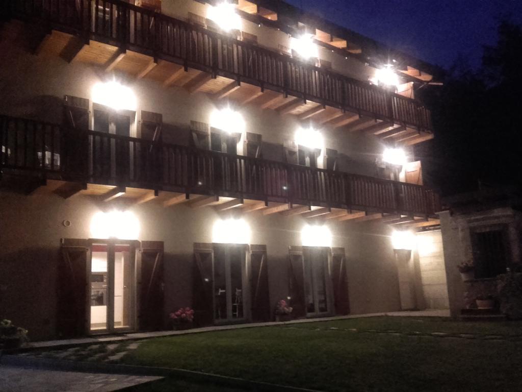 Cascinetta32 Villa Invorio Inferiore Buitenkant foto